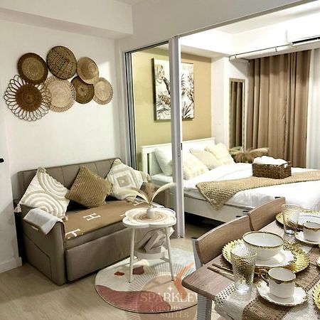 Azure Beach Club Taguig Eksteriør bilde