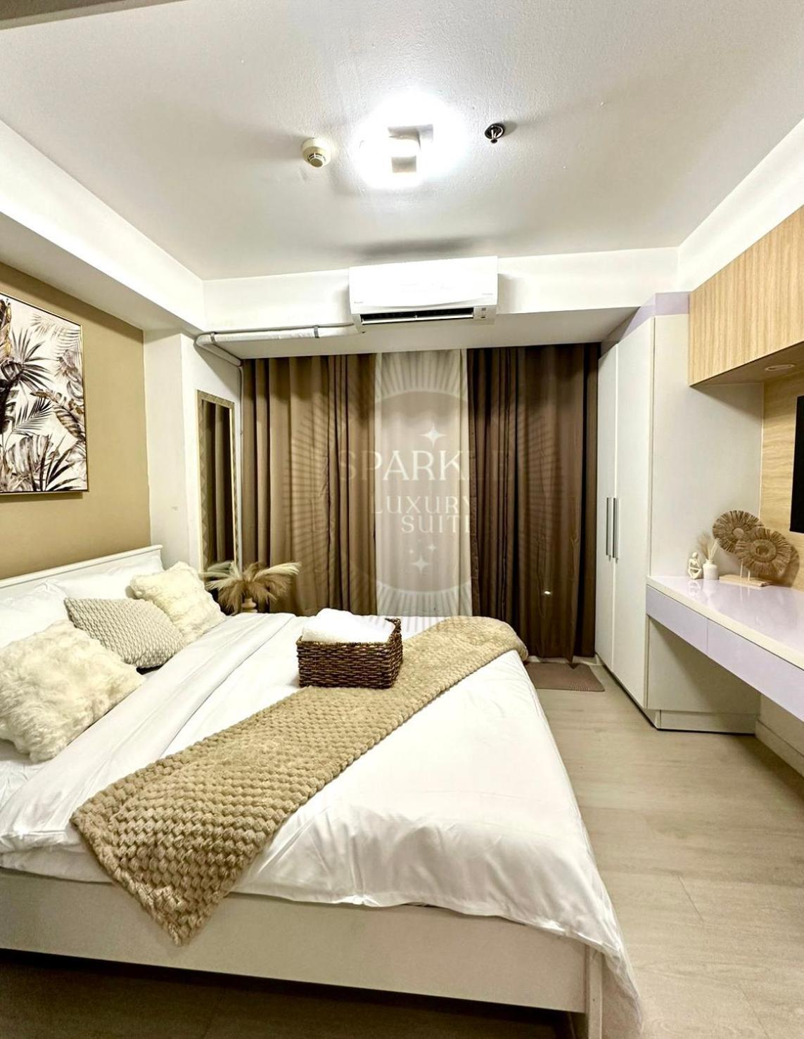 Azure Beach Club Taguig Eksteriør bilde