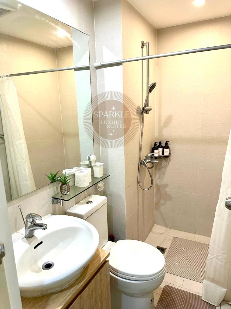 Azure Beach Club Taguig Eksteriør bilde